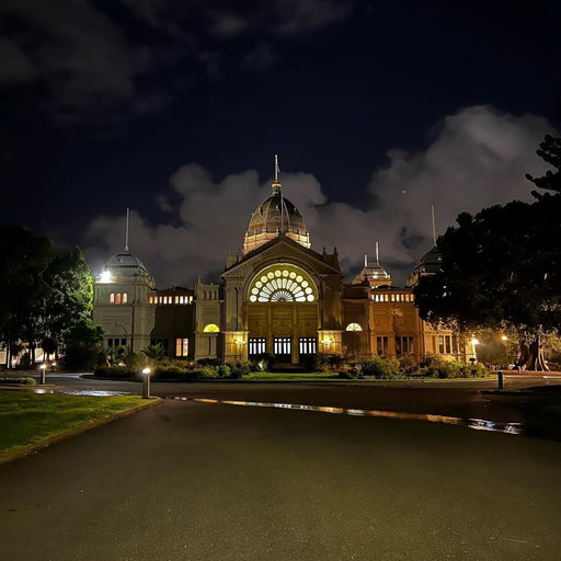Melbourne's - True Crime Tour - We Wander